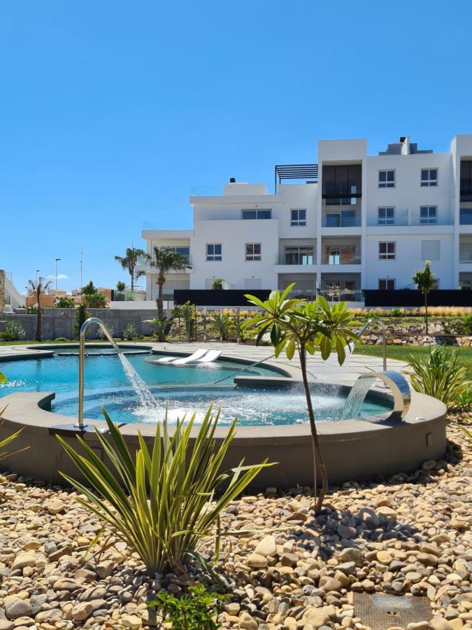 Residence Bali Torrevieja Luaran gambar