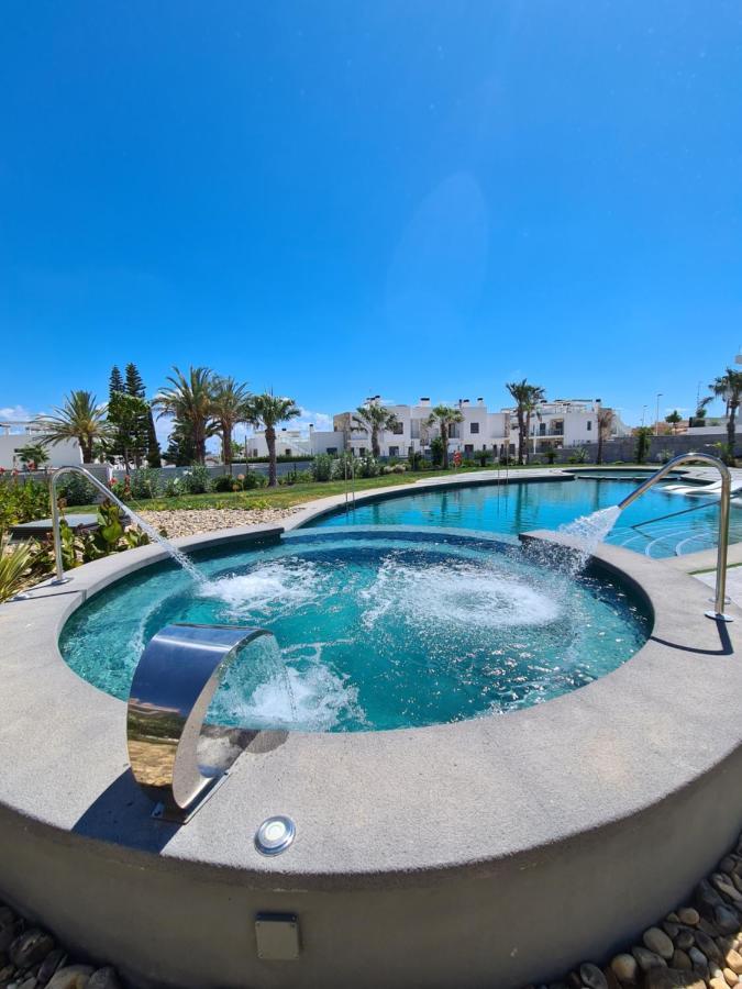 Residence Bali Torrevieja Luaran gambar