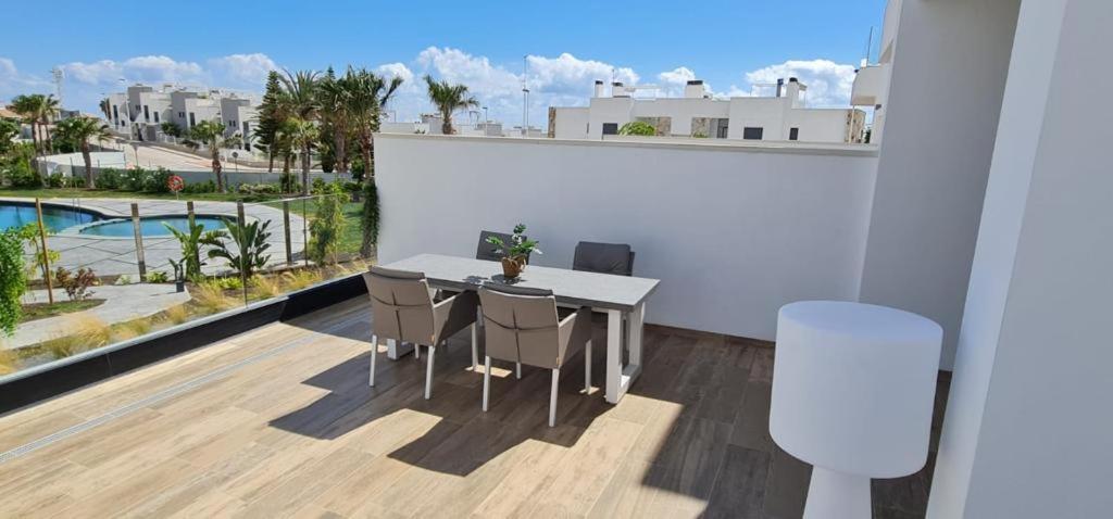 Residence Bali Torrevieja Luaran gambar